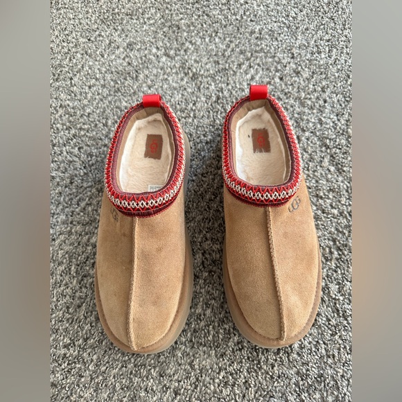 Ugg Tasman Slippers - Picture 1 of 5